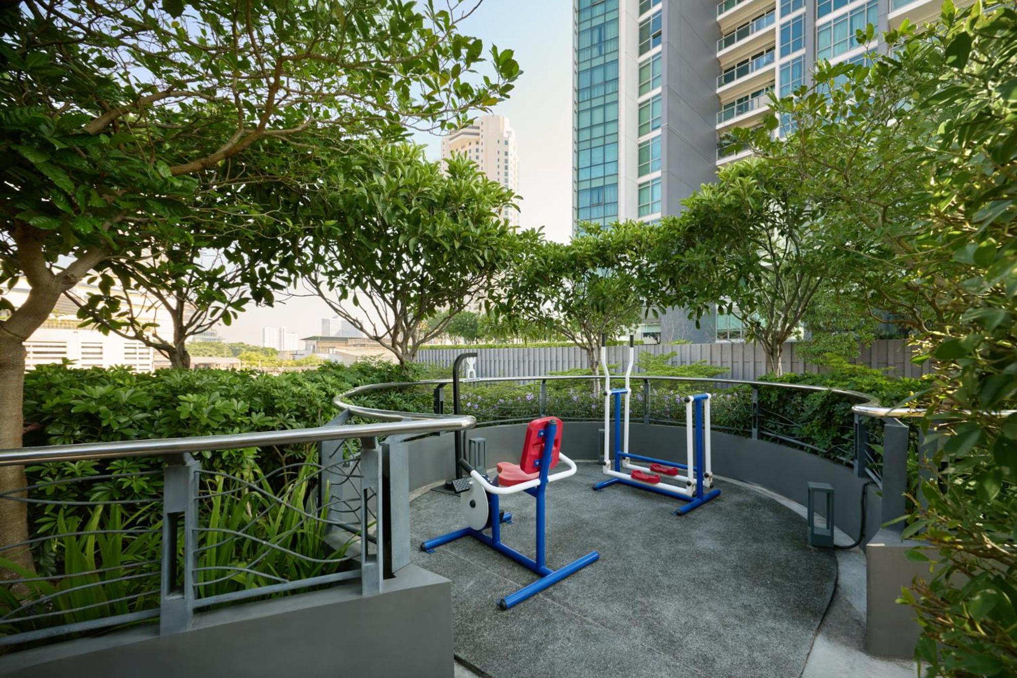 Khách sạn Riva Vibe By Pcl Bangkok