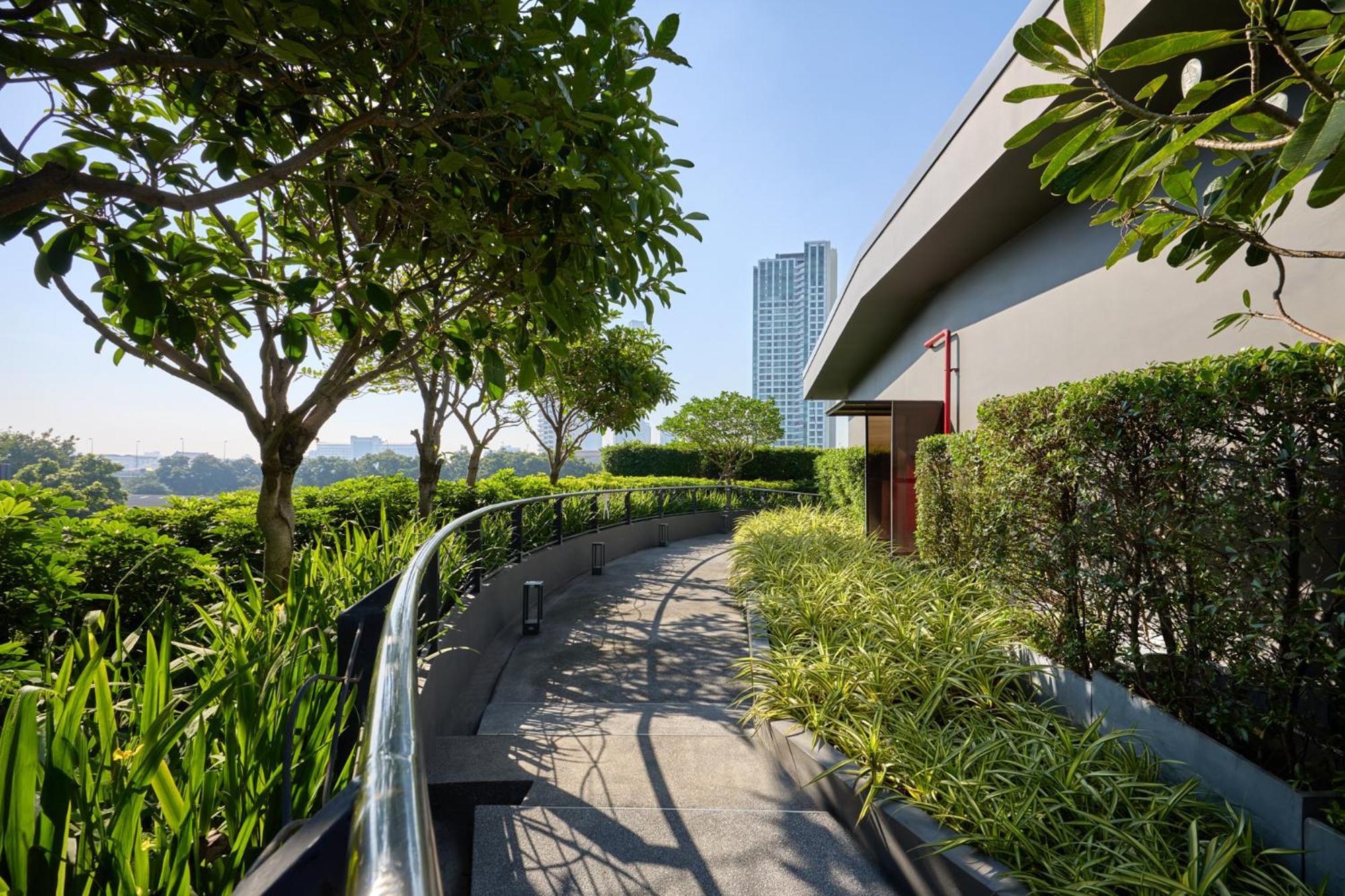 Khách sạn Riva Vibe By Pcl 3*